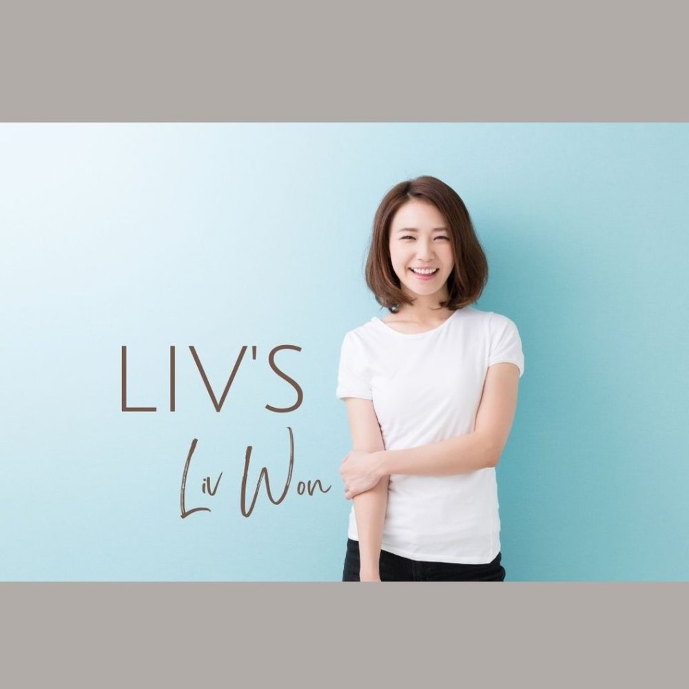 🧡💛A llittle about me